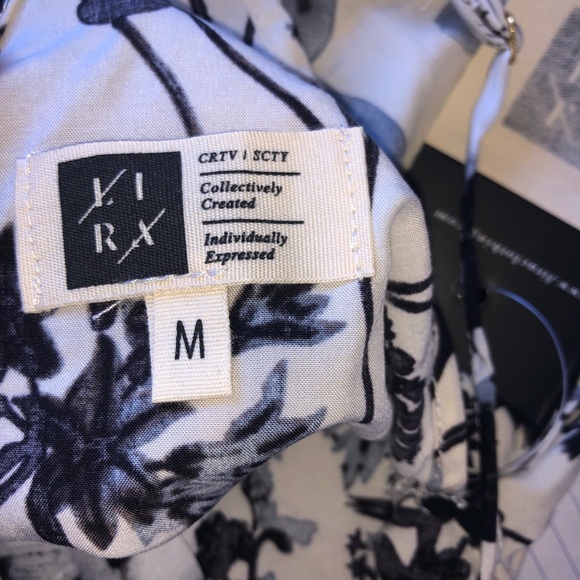 🎉SALE🎉 Women’s Romper Lira CRTV SCTY Sz S/M NWT - Picture 3 of 6